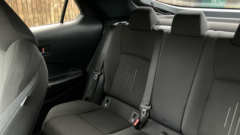 Toyota C-HR 2.0 PHEV Design 5dr CVT Hatchback